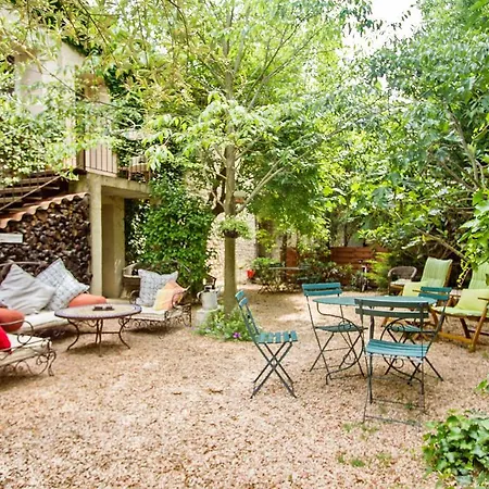 La Colombiere Du Chateau Bed & Breakfast